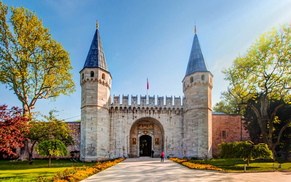 Palacio de Topkapi con el Harén y Museo de Santa Irene